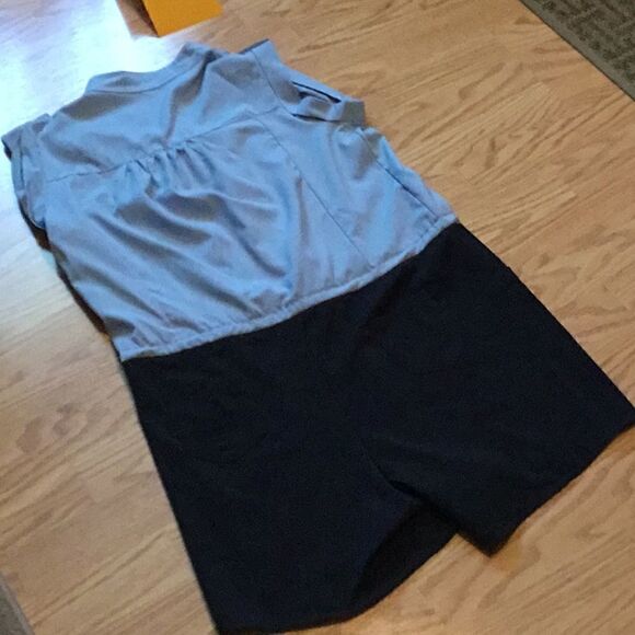 Ladies romper in size x large powder blue & black - Picture 6 of 7